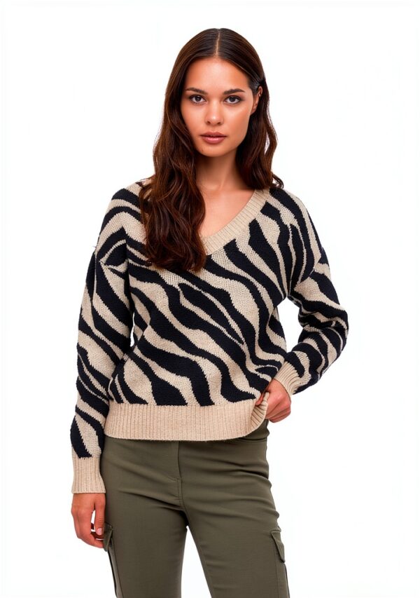 Bestseller Maglione Donna Filato di Piuma Scollo a V Colori-3