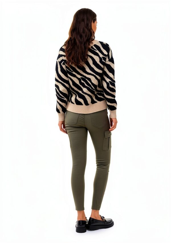 Bestseller Maglione Donna Filato di Piuma Scollo a V Colori-4